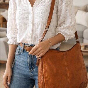 LAVORAZIONE ARTIGIANALE Made In ITALY PURSE LEATHER Camel BAG